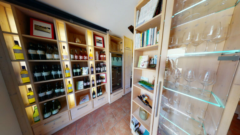 Weingut-Zimmervermietung-Kahrer-08232022_162407